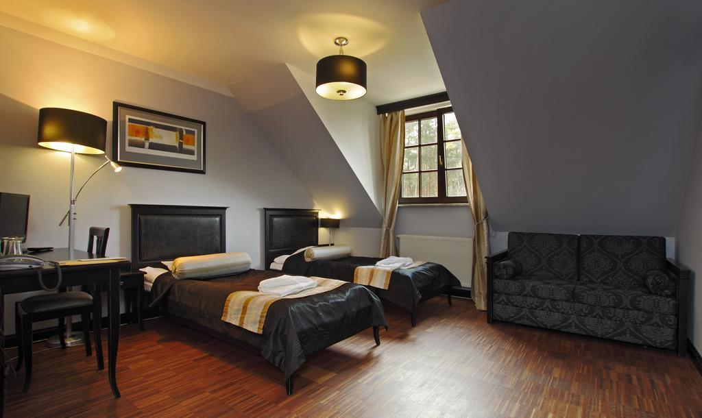 Maranello Villa Otwock Luaran gambar