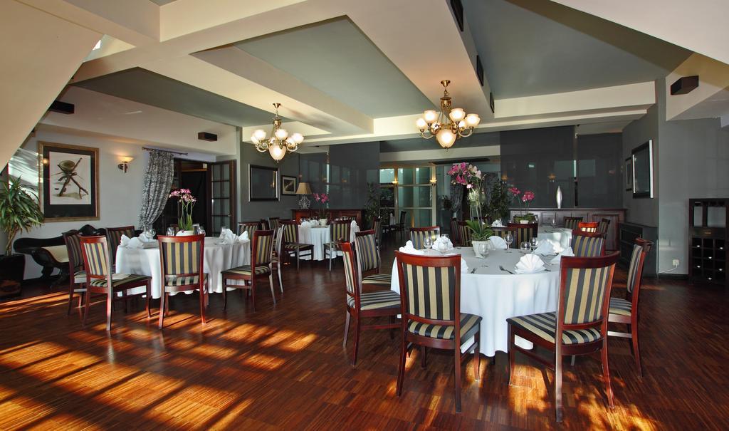 Maranello Villa Otwock Luaran gambar